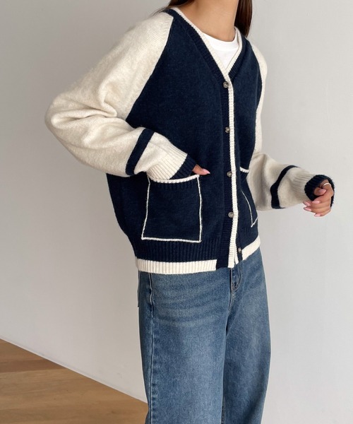 CANAL JEAN(キャナルジーン)の「El mar 配色ラグランニットカーディガン(カーディガン/ボレロ・レディース・ブラウン/ブルー・ONE SIZE)」の3枚目の写真