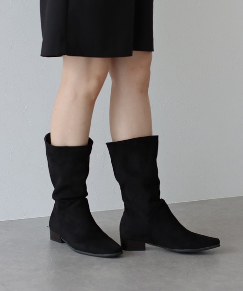 BLUEEAST(ブルーイースト)の「フェイクスエードロングブーツ(ブーツ・レディース・ブラック/ベージュ・MEDIUM/LARGE)」の18枚目の写真