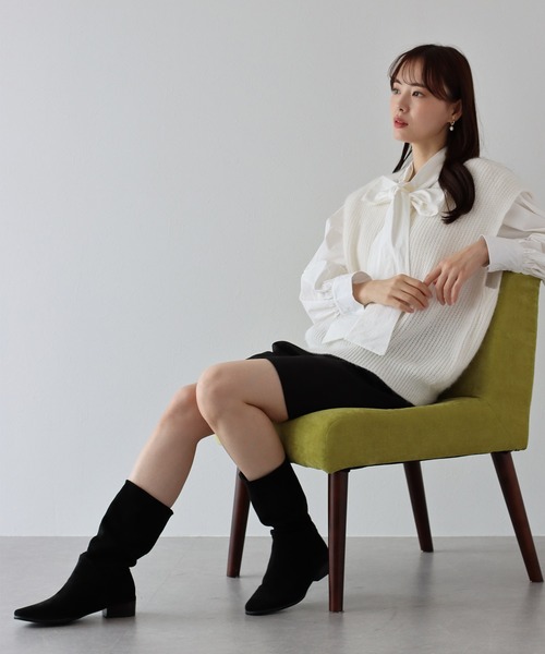 BLUEEAST(ブルーイースト)の「フェイクスエードロングブーツ(ブーツ・レディース・ブラック/ベージュ・MEDIUM/LARGE)」の19枚目の写真