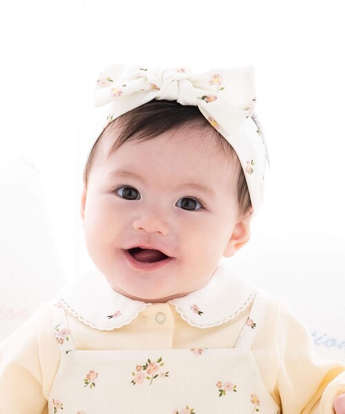 fillot de bebe reduction（フィヨデュベベルダクティオン）の「デシン花柄リボンヘアバンド（ヘアバンド・キッズ・ピンク系その他/ホワイト系その他2・FREE）」の2枚目の写真