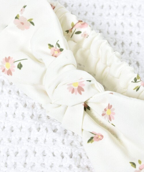 fillot de bebe reduction（フィヨデュベベルダクティオン）の「デシン花柄リボンヘアバンド（ヘアバンド・キッズ・ピンク系その他/ホワイト系その他2・FREE）」の9枚目の写真