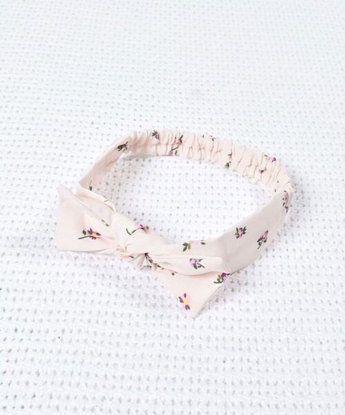 fillot de bebe reduction（フィヨデュベベルダクティオン）の「デシン花柄リボンヘアバンド（ヘアバンド・キッズ・ピンク系その他/ホワイト系その他2・FREE）」の11枚目の写真