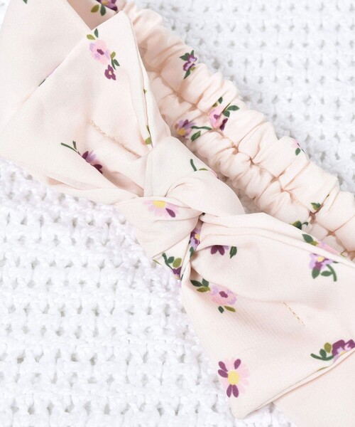 fillot de bebe reduction（フィヨデュベベルダクティオン）の「デシン花柄リボンヘアバンド（ヘアバンド・キッズ・ピンク系その他/ホワイト系その他2・FREE）」の13枚目の写真