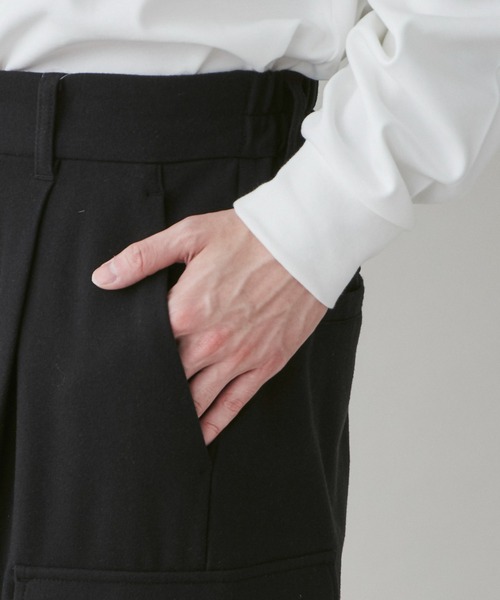 LUCY（ルーシー）の「LUCY/起毛TR ワイドカーゴスラックス（スラックス・メンズ・ブラック/杢グレー・MEDIUM/LARGE）」の6枚目の写真