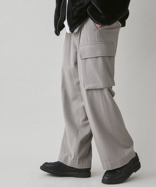LUCY（ルーシー）の「LUCY/起毛TR ワイドカーゴスラックス（スラックス・メンズ・ブラック/杢グレー・MEDIUM/LARGE）」の11枚目の写真