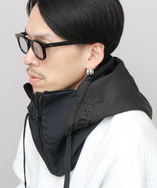 GERRY（ジェリー）の「選べる3素材 ファーフリース ボア×タフタ ビッグフード ネックウォーマー（ネックウォーマー/スヌード・メンズ・ブラック/グレー/グレー系その他/ブラック系その他/グレー系その他2/ブラック系その他2・FREE）」の3枚目の写真