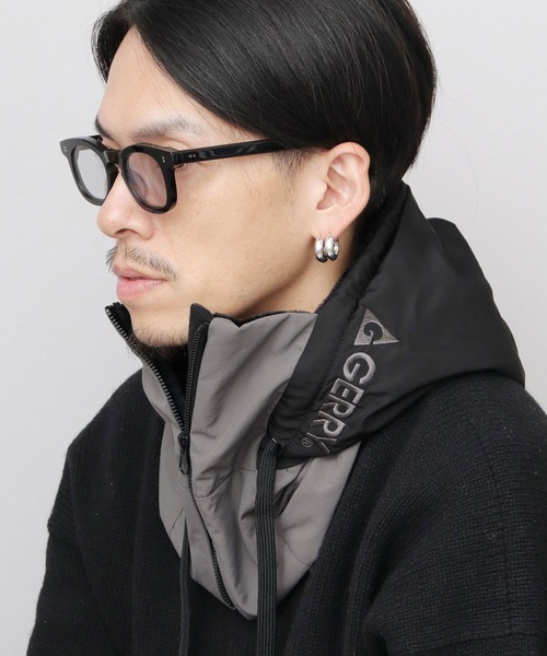 GERRY（ジェリー）の「選べる3素材 ファーフリース ボア×タフタ ビッグフード ネックウォーマー（ネックウォーマー/スヌード・メンズ・ブラック/グレー/グレー系その他/ブラック系その他/グレー系その他2/ブラック系その他2・FREE）」の6枚目の写真