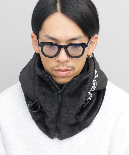 GERRY（ジェリー）の「選べる3素材 ファーフリース ボア×タフタ ビッグフード ネックウォーマー（ネックウォーマー/スヌード・メンズ・ブラック/グレー/グレー系その他/ブラック系その他/グレー系その他2/ブラック系その他2・FREE）」の20枚目の写真