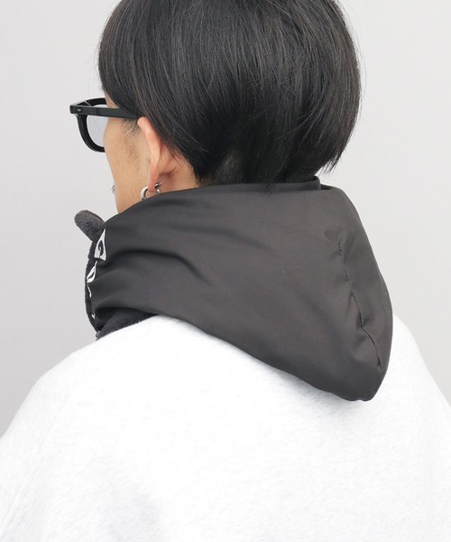 GERRY（ジェリー）の「選べる3素材 ファーフリース ボア×タフタ ビッグフード ネックウォーマー（ネックウォーマー/スヌード・メンズ・ブラック/グレー/グレー系その他/ブラック系その他/グレー系その他2/ブラック系その他2・FREE）」の22枚目の写真