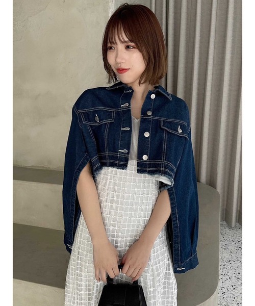 dazzlin(ダズリン)の「2WAYスリーブショートデニムジャケット(ブルゾン・レディース・ブルー/インディゴブルー/ベージュ・FREE)」の9枚目の写真