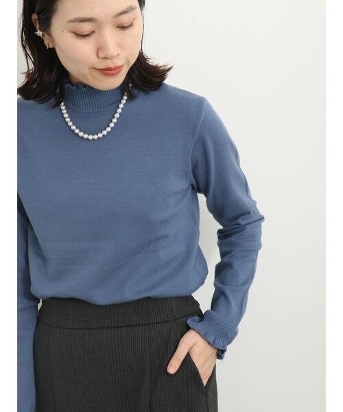 Samansa Mos2 blue（サマンサモスモスブルー）の「フリル衿ニットプルオーバー（ニット/セーター・レディース・ブラック/キナリ/ブルー・F）」の10枚目の写真