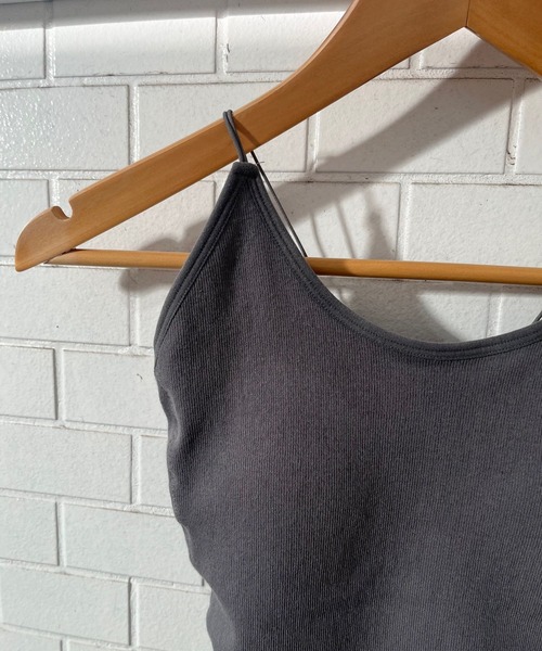 FRUIT OF THE LOOM（フルーツオブザルーム）の「カップ付き丸編みキャミソール / インナー / オールシーズン / ワンマイルウェア（キャミソール・レディース・ホワイト/ブラウン/チャコール/カーキ/ブラック・S/M/L）」の18枚目の写真