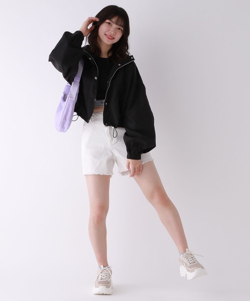 repipi armario(レピピ アルマリオ)の「フリンジデニムショートパンツ(デニムパンツ・キッズ・ホワイト/ケミカルウォッシュ/ブラック/ライトブルー/ブルー系その他・SMALL/MEDIUM/LARGE)」の6枚目の写真