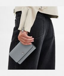 COACH(コーチ)の「エッセンシャル ミディアム フラップ COACH(コーチ)の「エッセンシャル ミディアム フラップ