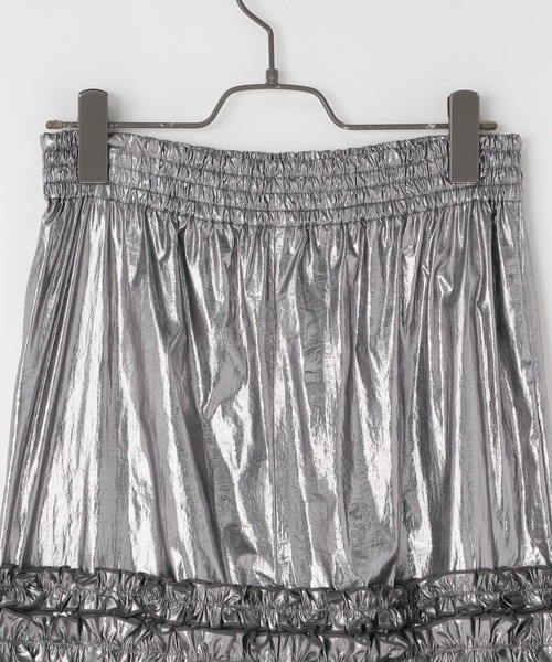 yuw（ユウ）の「メタリックフリルタイトスカート　109068（スカート・レディース・ブラック/シルバー・FREE）」の7枚目の写真