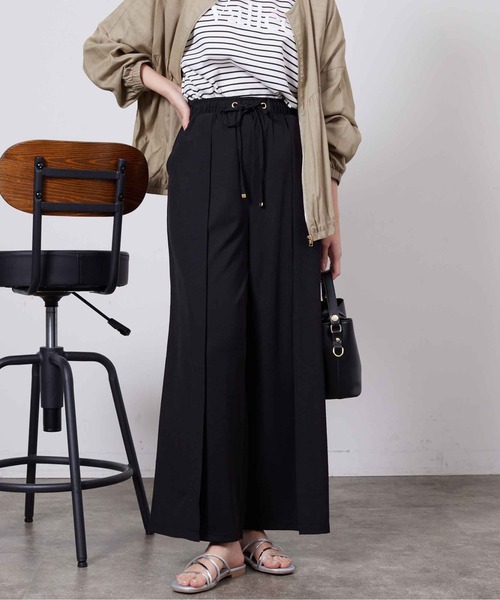Chez toi(シェトワ)の「リネン×リブ切替ワイドパンツ(その他パンツ・レディース・ベージュ/ブラック/オリーブ・FREE)」の5枚目の写真