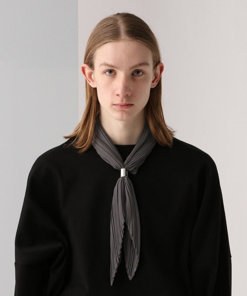 HARE（ハレ）の「プリーツスカーフ(HARE)（ストール/ショール・メンズ・グレー/ブラック・FREE）」の18枚目の写真