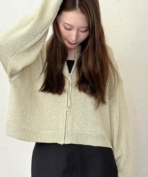 Per sist ence(パーシエンス)の「ラメリリーヤーンニットジップカーデ(カーディガン/ボレロ・レディース・アイボリー/ブラック/グレー/チャコールグレー/ブルー/シルバー・FREE)」の2枚目の写真