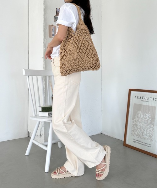 CLEA(クレア)の「巾着付き メッシュ編カゴトートバッグ(トートバッグ・レディース・ブラック/アイボリー/ベージュ・FREE)」の8枚目の写真