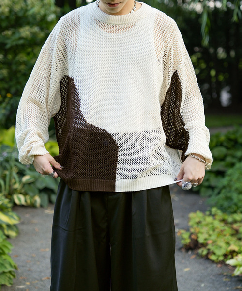 NILWAY(ニルウェイ)の「透かし編み プルオーバー メッシュ オーバーサイズ ニット(Tシャツ/カットソー・レディース・ブラック/アイボリー/ライトブルー/ブラック系その他/アイボリー系/ネイビー系/レッド・MEDIUM/LARGE)」の4枚目の写真