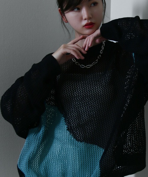 NILWAY(ニルウェイ)の「透かし編み プルオーバー メッシュ オーバーサイズ ニット(Tシャツ/カットソー・レディース・ブラック/アイボリー/ライトブルー/ブラック系その他/アイボリー系/ネイビー系/レッド・MEDIUM/LARGE)」の17枚目の写真
