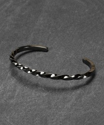 WALK IN CLOSET（ウォークインクローゼット）の「TWIST BANGLE-DARK FINISHED（バングル/リストバンド）」