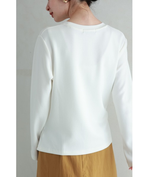 アシンメトリーなカーブタックのカットソートップス（Tシャツ/カットソー）｜CAWAII（カワイイ）
