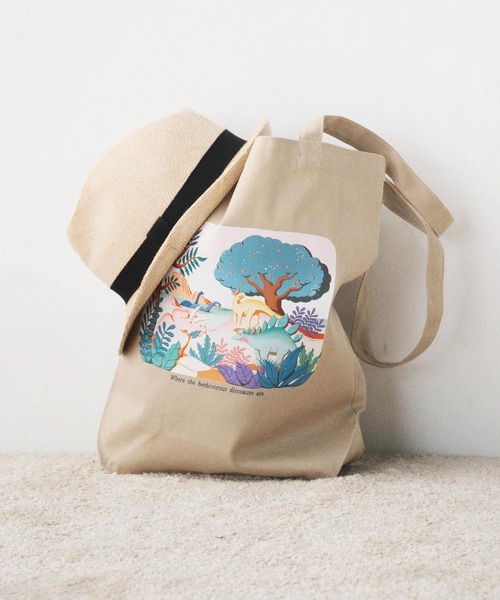 Kelen（ケレン）の「「KELEN/ケレン」ジュラシックプリントトート / JURA TOTE（トートバッグ・レディース・ナチュラル/パープル/グレイッシュベージュ・FREE）」の2枚目の写真