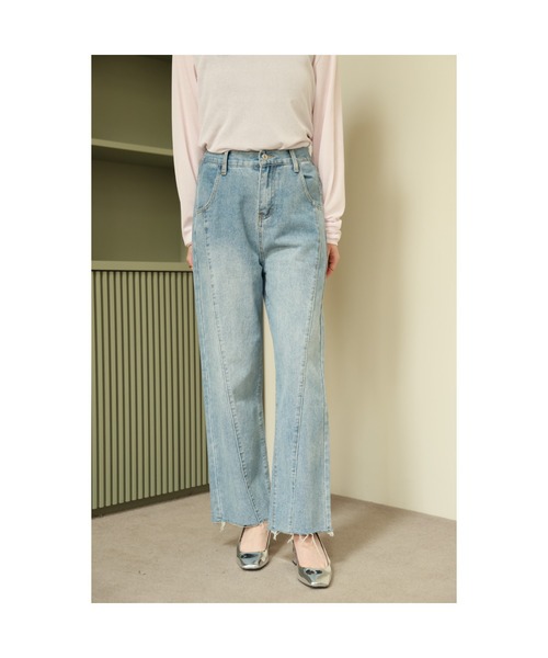 Vicente(ヴィセンテ)の「Vicente curve wide denim(デニムパンツ・レディース・ブルー・S/M)」の3枚目の写真