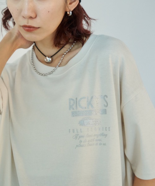 Auntie Rosa Holiday(アンティローザホリデー)の「CAR REPAIR'S箔プリントロゴルーズTEE(Tシャツ/カットソー・レディース・オフホワイト/ナチュラル/チャコールグレー・FREE)」の3枚目の写真