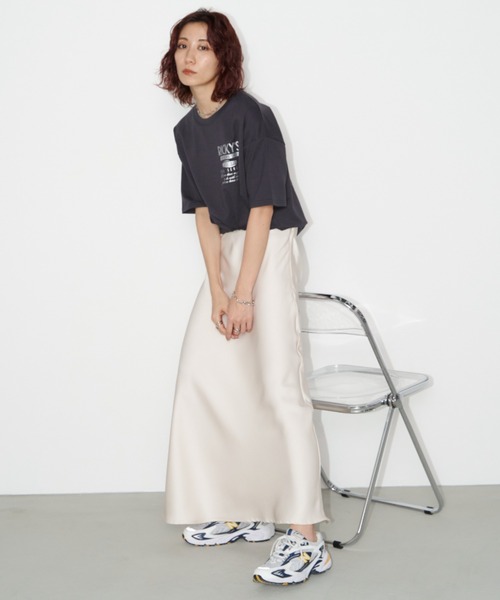 Auntie Rosa Holiday(アンティローザホリデー)の「CAR REPAIR'S箔プリントロゴルーズTEE(Tシャツ/カットソー・レディース・オフホワイト/ナチュラル/チャコールグレー・FREE)」の7枚目の写真