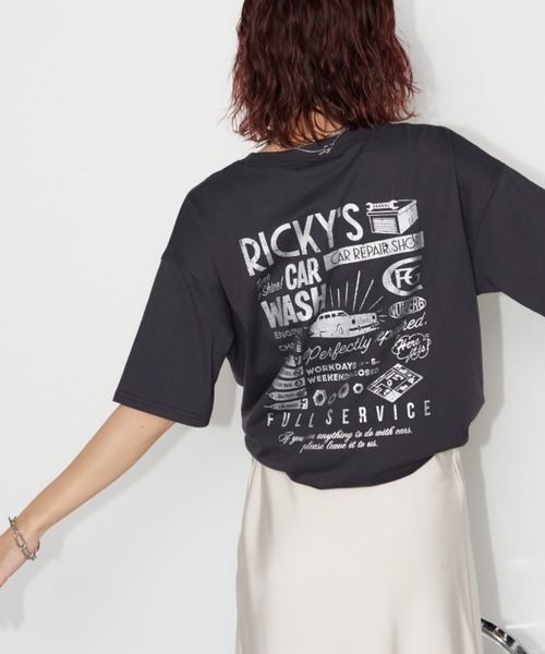 Auntie Rosa Holiday(アンティローザホリデー)の「CAR REPAIR'S箔プリントロゴルーズTEE(Tシャツ/カットソー・レディース・オフホワイト/ナチュラル/チャコールグレー・FREE)」の8枚目の写真