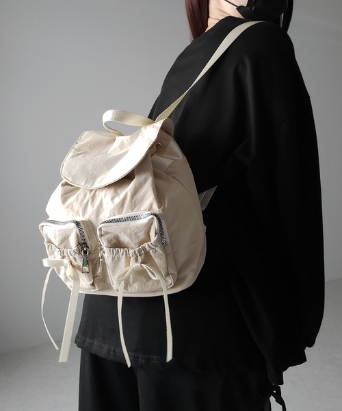 me+em select(ミームセレクト)の「【 2color 】ダブルリボンナイロンミニバックパック / double ribbon nylon mini backpack(バックパック/リュック・レディース・ブラック/アイボリー・FREE)」の22枚目の写真