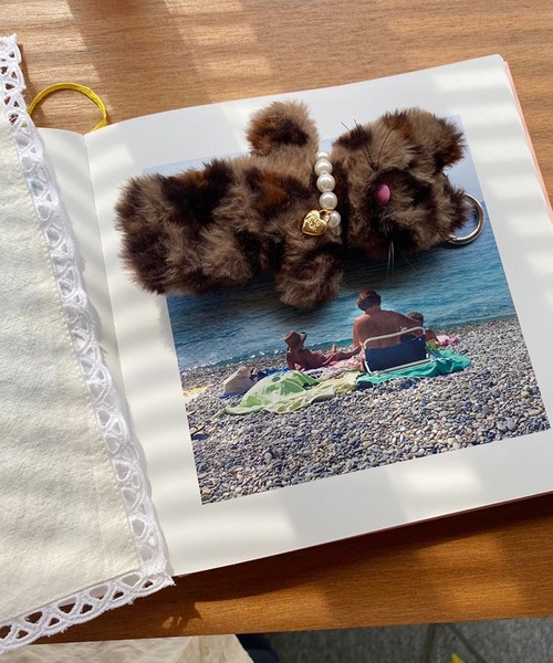 nomnom（ノムノム）の「【morejude】Love Kitty Keyholder（キーホルダー・レディース・ブラウン/オフホワイト/ブラック・FREE）」の14枚目の写真