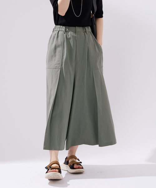 IENA(イエナ)の「ツータックキュロット(その他パンツ・レディース・ブラック/カーキ・36/38)」の19枚目の写真