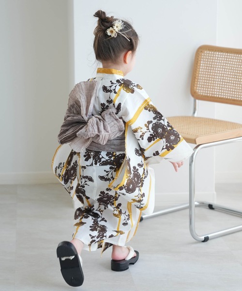 utatane（ウタタネ）の「キッズ浴衣3点セット ニコアンティーク からしのバンブーストライプと菊影絵（浴衣・キッズ・イエロー・100cm/110cm/120cm/130cm）」の4枚目の写真