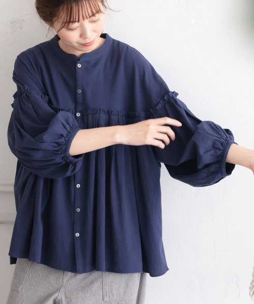 soulberry(ソウルベリー)の「たっぷり繊細なブラウス(シャツ/ブラウス・レディース・ネイビー・L/LL/3L/4L/5L/M)」の2枚目の写真