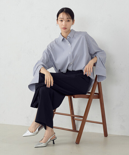 COMME CA ISM(コムサイズム)の「ストレッチポリエステルブロード ヨーク切替シャツ(シャツ/ブラウス・レディース・ストライプ/オフホワイト・MEDIUM/LARGE)」の9枚目の写真