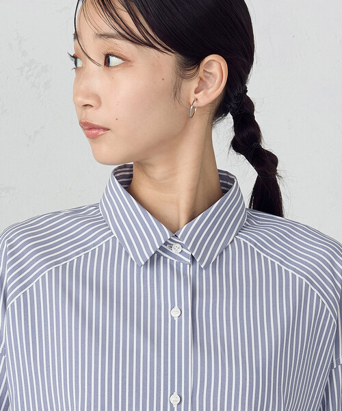 COMME CA ISM(コムサイズム)の「ストレッチポリエステルブロード ヨーク切替シャツ(シャツ/ブラウス・レディース・ストライプ/オフホワイト・MEDIUM/LARGE)」の22枚目の写真