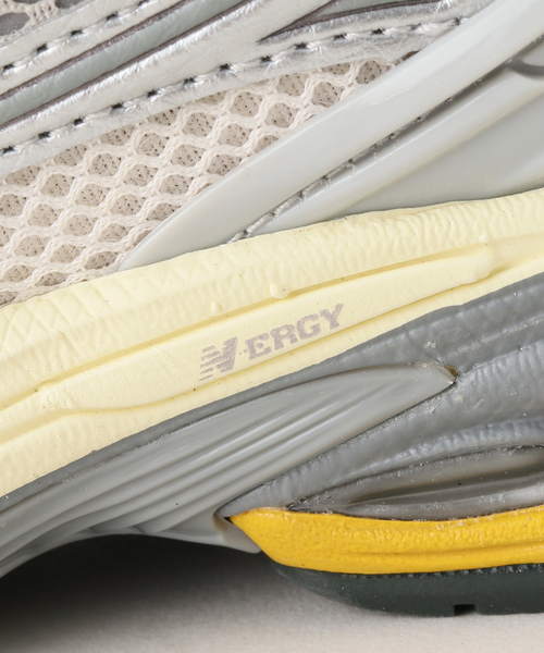 FRAMeWORK（フレームワーク）の「NEW BALANCE/ニューバランス M1906RRD（スニーカー・レディース・ライトグレー・23cm/23.5cm/24cm/24.5cm/25cm）」の16枚目の写真