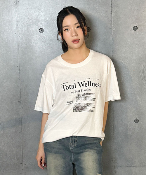 VIVID LADY(ビビッドレディー)の「ロゴプリント半袖Tシャツ レディース 夏tシャツ(Tシャツ/カットソー・レディース・ブラック/ホワイト・FREE)」の2枚目の写真