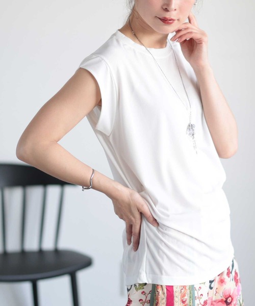 Sawa a la mode(サワアラモード)の「シャーベットカラーカットソー(Tシャツ/カットソー・レディース・ライトグリーン/ホワイト/ブラック/オレンジ・FREE)」の2枚目の写真