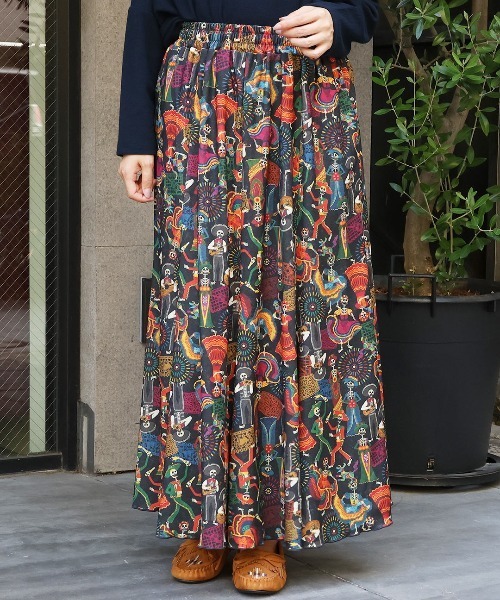 チチカカ(チチカカ)の「ファブリックプリントジャージースカート(スカート・レディース・その他1/その他2/その他3/その他4・MEDIUM/LARGE)」の4枚目の写真