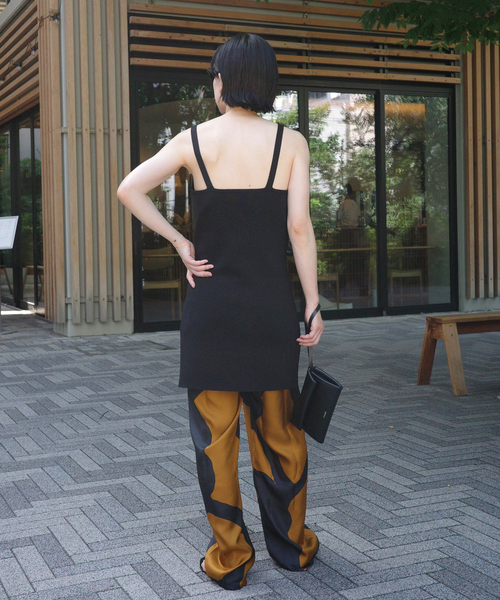 AP STUDIO(エーピーストゥディオ)の「キャミソールチュニック(ワンピース・レディース・ブラック・FREE)」の4枚目の写真