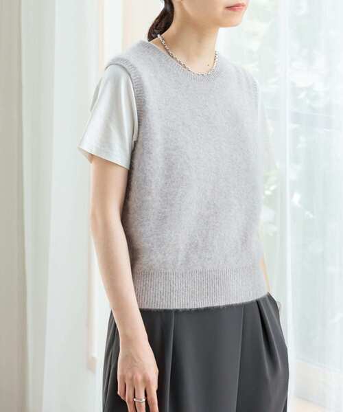 URBAN RESEARCH（アーバンリサーチ）の「FOX/CASHMEREベスト（ベスト・レディース・ネイビー/レッド/ライトグレー・FREE）」の15枚目の写真