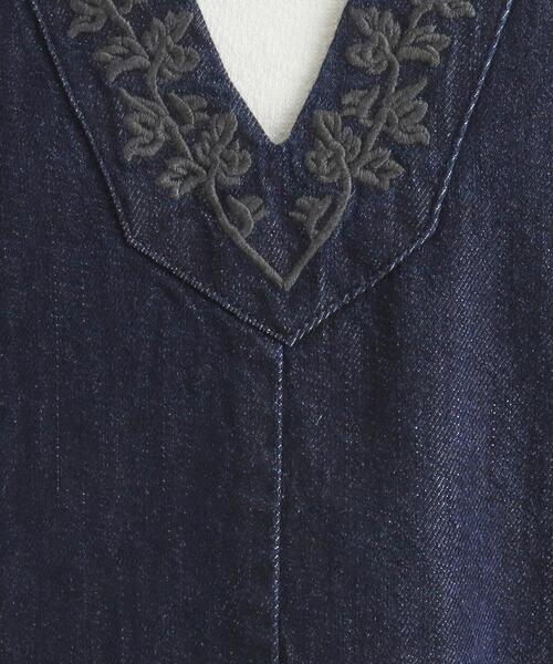 ライン刺繍入り】Vネック デニムジャンスカ（ワンピース）｜LAURA