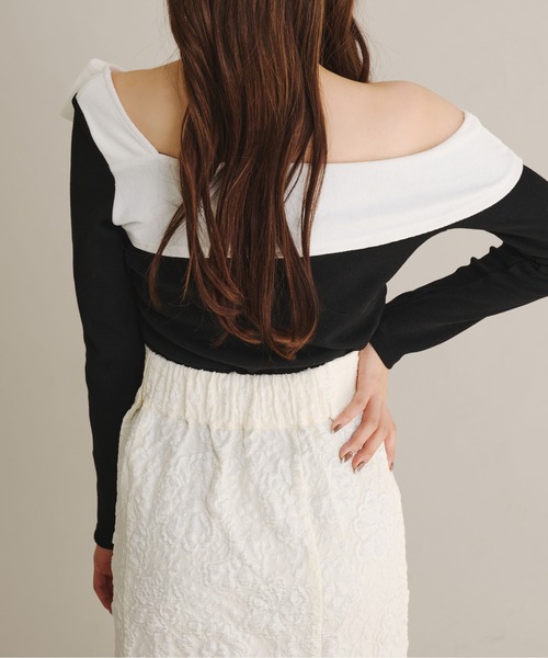 fupel（フぺル）の「One shoulder ribbon design tops / ワンショルダーリボンデザイントップス（Tシャツ/カットソー・レディース・ライトブルー/ブラック・FREE）」の8枚目の写真
