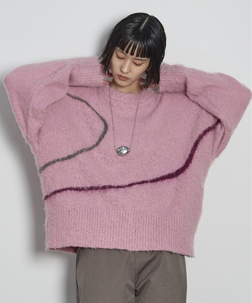 THE YOn（ザヨン）の「ニュアンスラインブラッシュドニットプルオーバー（ニット/セーター・レディース・ピンク/アイボリー/ブラック・FREE）」の3枚目の写真