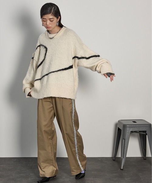 THE YOn（ザヨン）の「ニュアンスラインブラッシュドニットプルオーバー（ニット/セーター・レディース・ピンク/アイボリー/ブラック・FREE）」の9枚目の写真