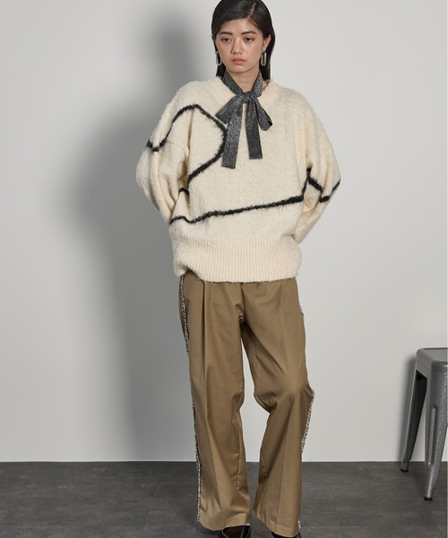 THE YOn（ザヨン）の「ニュアンスラインブラッシュドニットプルオーバー（ニット/セーター・レディース・ピンク/アイボリー/ブラック・FREE）」の12枚目の写真